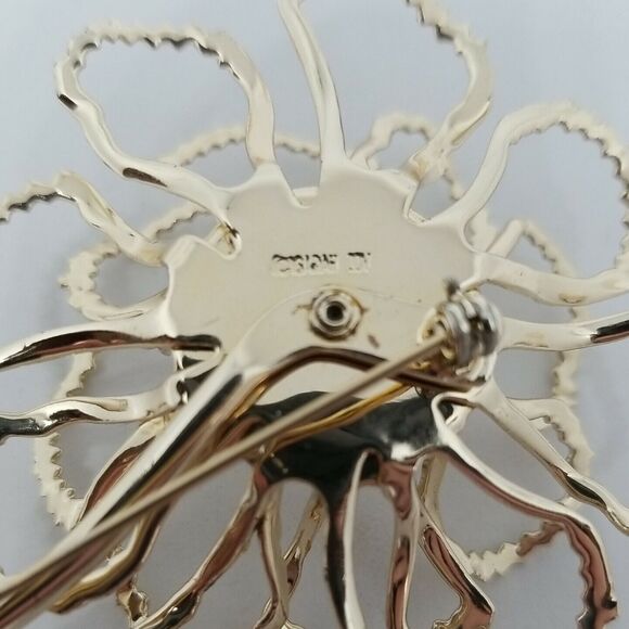 Sarah Coventry Allusion Brooch AB Austrian Rhinestone High Relief Flower Pin - Picture 6 of 6